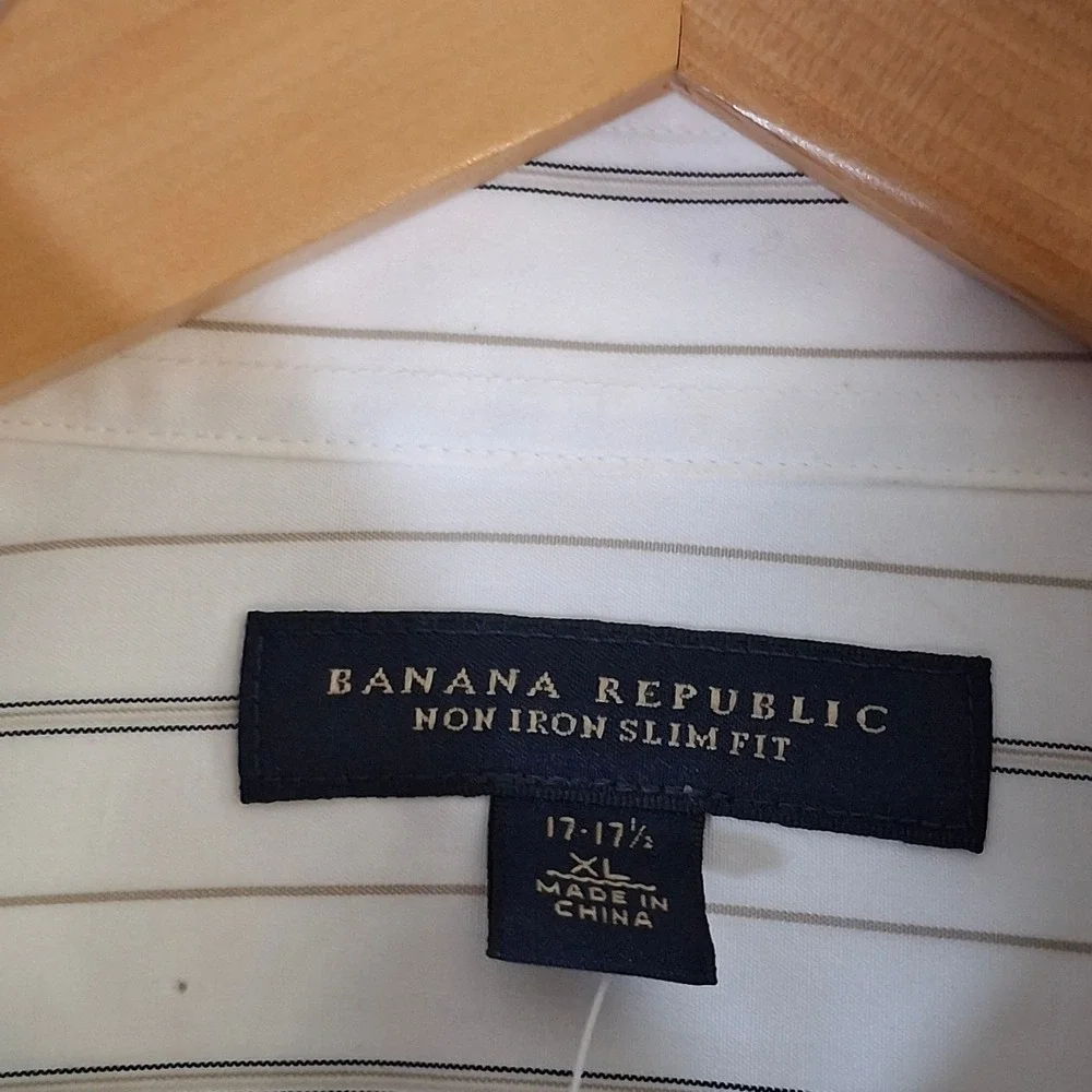 Banana Republic Non Iron Slim Fit Dress Shirt Mens XL White Striped Cotton NWT